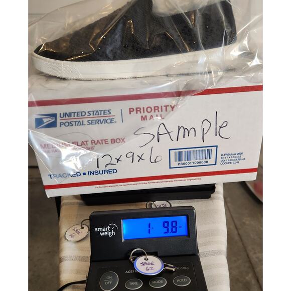 WHITE MOUNTAIN Black Bling Slip On Slip Resistant Knit Fashion Sneakers Women 6M - Picture 9 of 9